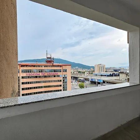 Station - Lux * Skopje