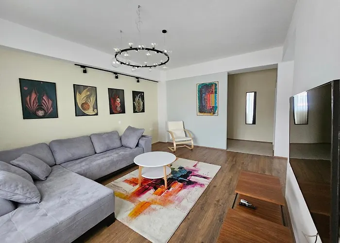 Station - Lux Skopje