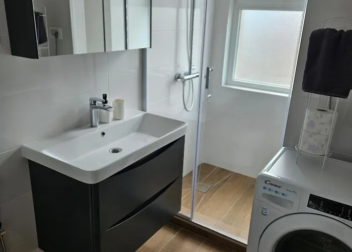 Apartment Station - Lux